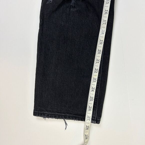 Abercrombie Curve Love Ultra High Rise Straight Jeans Black Distressed 4 Short - Picture 9 of 14